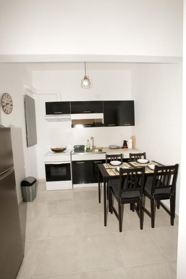 Sea Gem Apartment 1 Neoi Epivatai Bagian luar foto