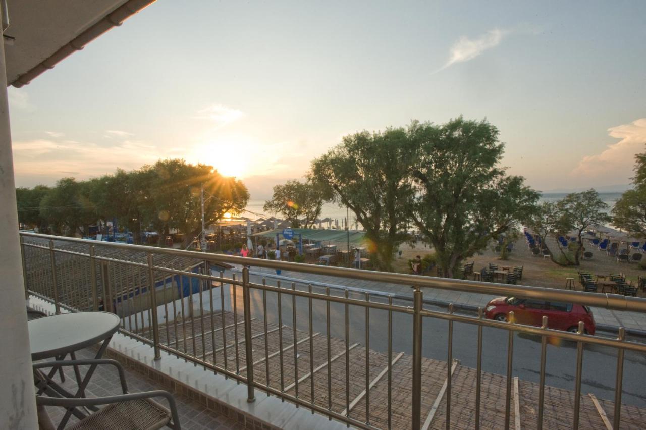 Sea Gem Apartment 1 Neoi Epivatai Bagian luar foto