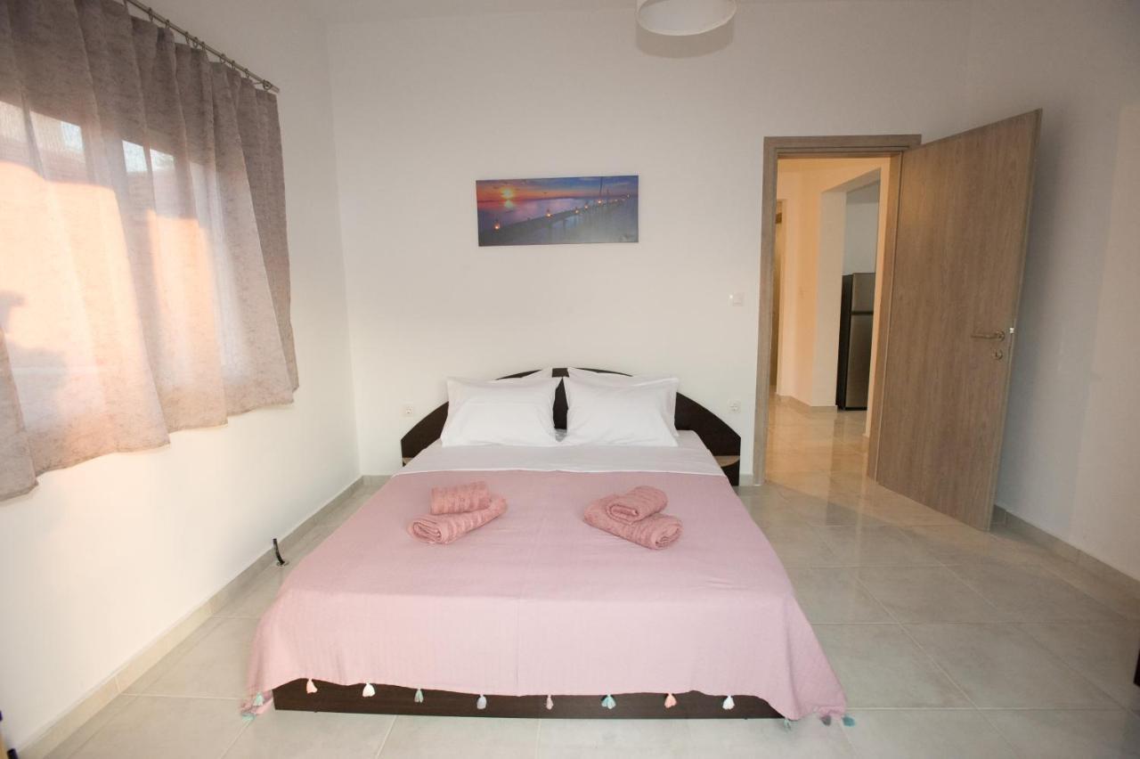 Sea Gem Apartment 1 Neoi Epivatai Bagian luar foto